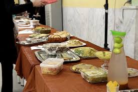 جشنواره غذایی افطارانه در روستای عمان همدان برگزار شد